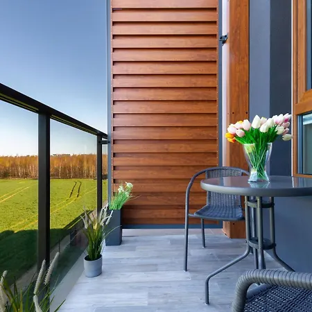 Modern With Parking And Balcony In By Renters דירה