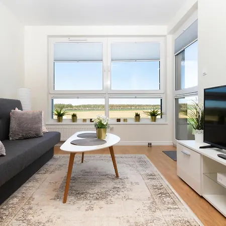 Modern With Parking And Balcony In By Renters *